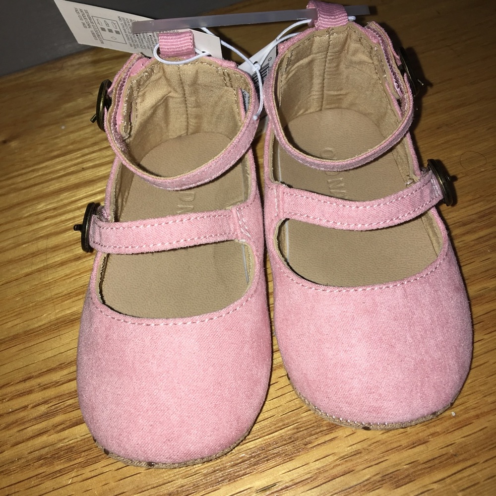 Baby shoes